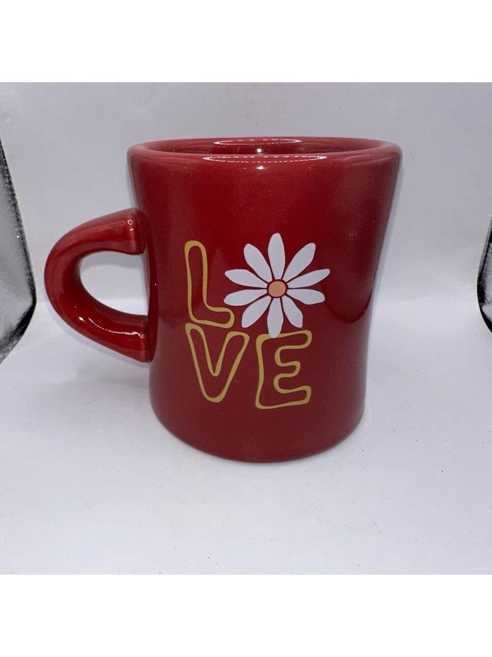 NWOT Life is Good Love Daisy Coffee Mug